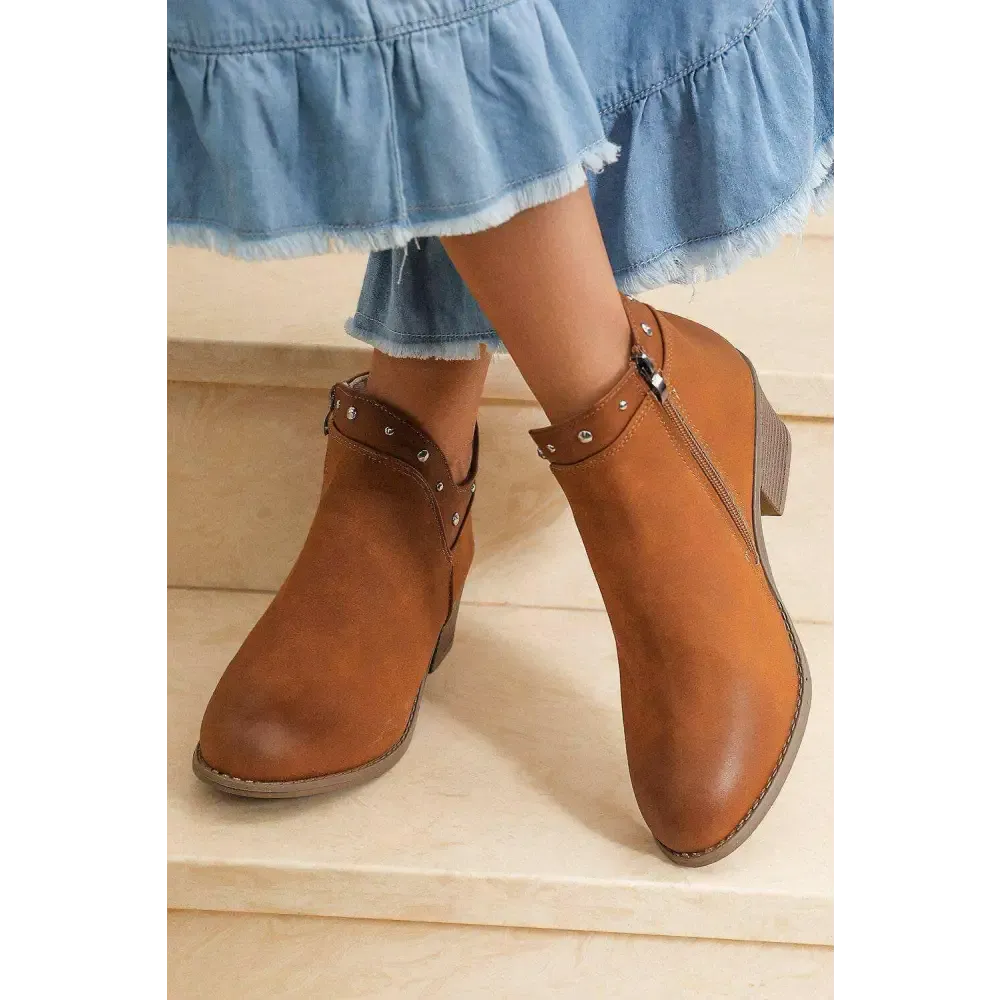 Edgy Faux Leather Boots for the Luxury Fashion Woman