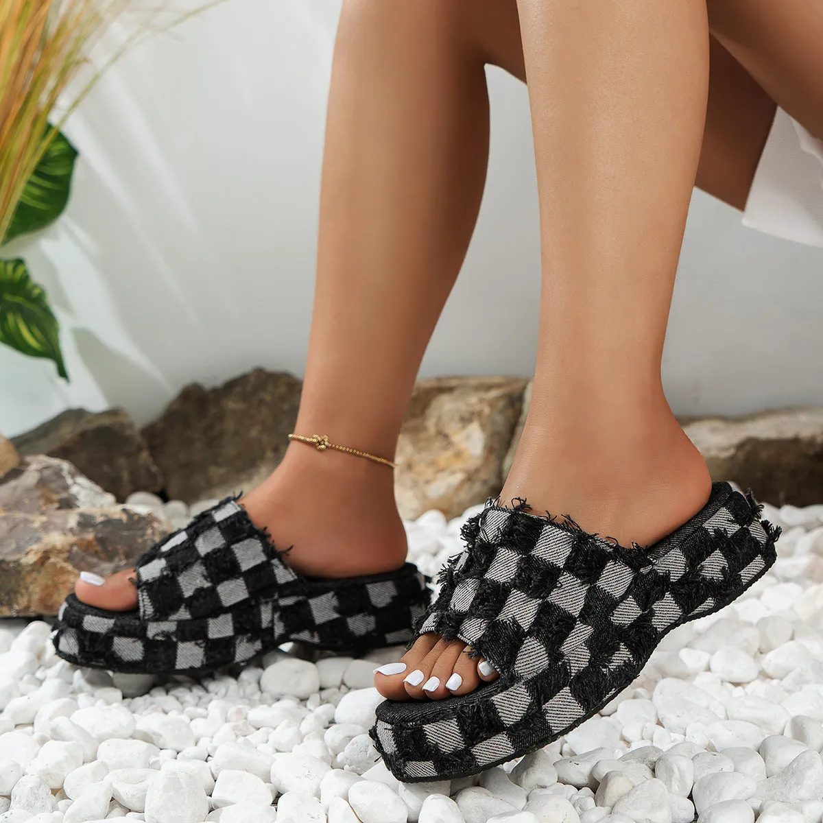 "Plaid Time" Platform Sandals