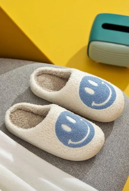 Smiley Face Cozy Slppers