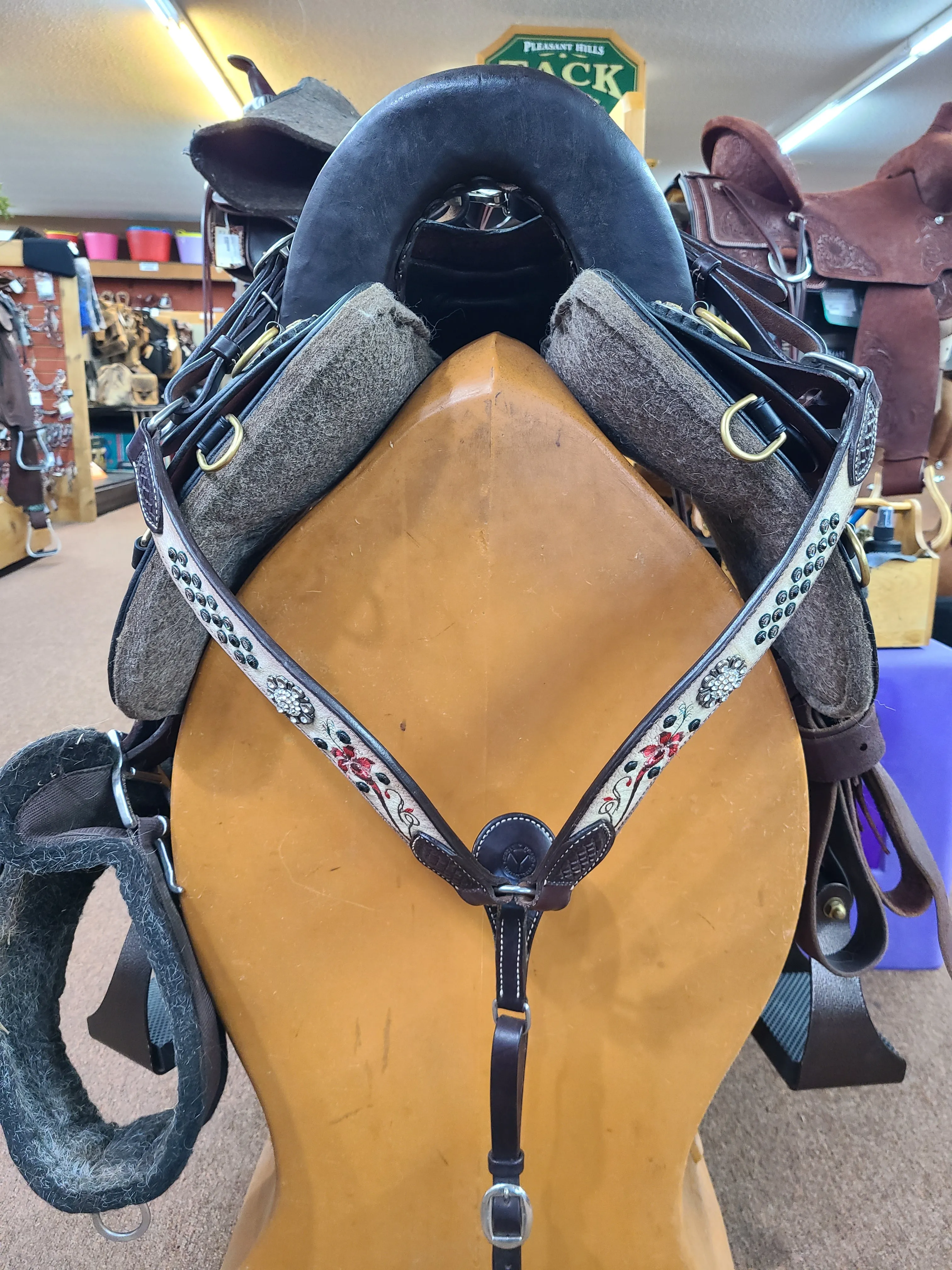 Used 15.5" Tucker Endurance Saddle